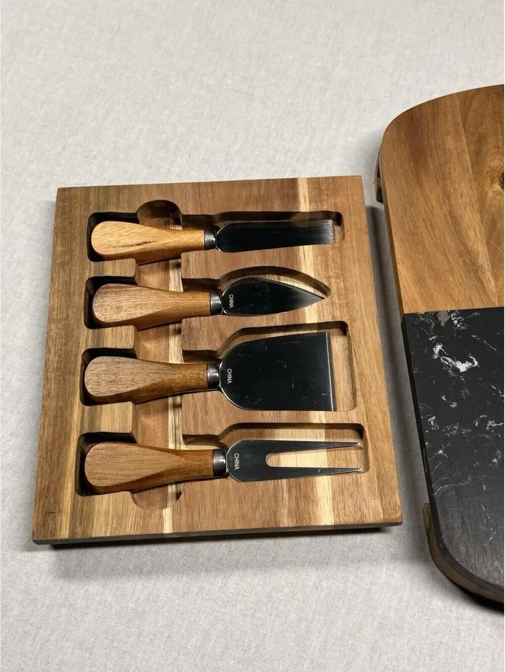 Puppy Bowl Black Marble And Wood‎ Charcuterie Cheese Board Set 4 Piece Utensils